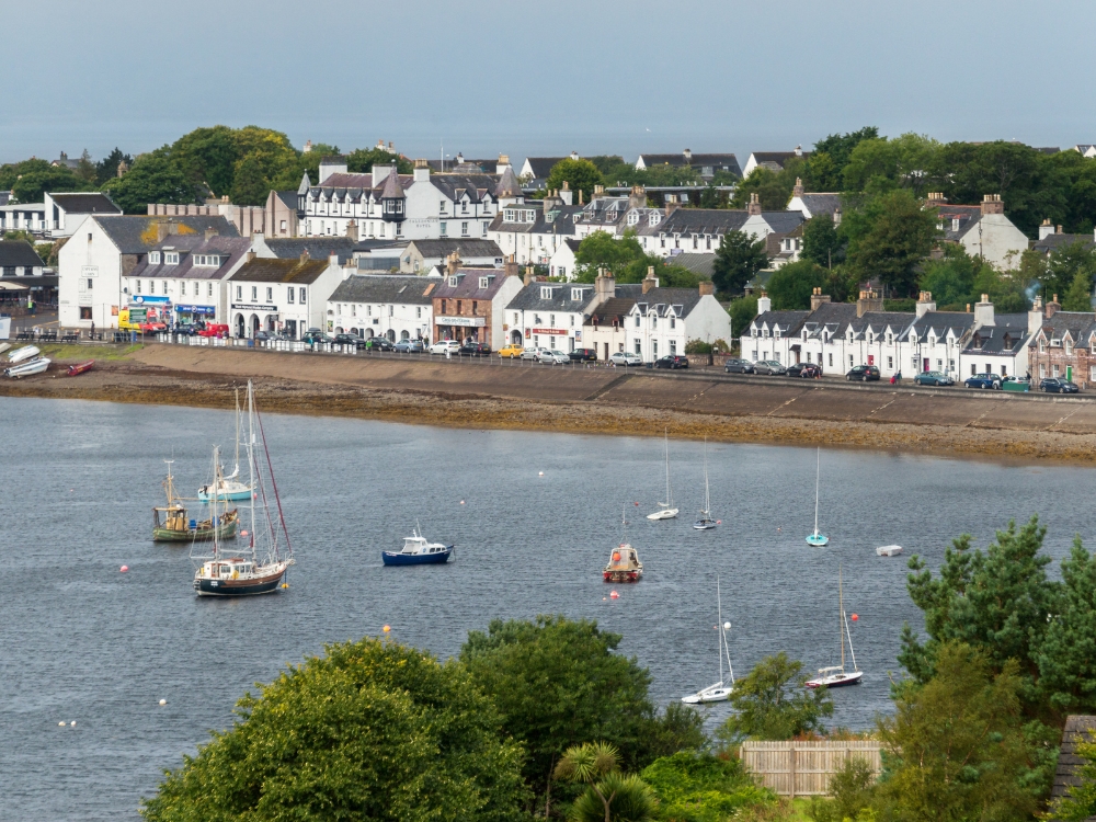 widok na wioske Ullapool